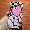 Pembe Kalp Ve Örümcek Ağı Tasarımlı Silikon Telefon Kılıfı