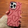 Pembe Üzerine Kırmızı Basit Kalpler Tasarımlı Silikon Telefon Kılıfı