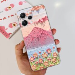 Pembe Dağ Ve Çicekler Krem Renkli Silikon Telefon Kılıfı