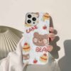 Cake Bear Ayıcıklar Kekler Ve Elmalar Yağlı Boya Tasarımlı Beyaz Renkli Silikon Telefon Kılıfı
