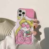 Ellerinde Çiçek Ve Kalpli Gözler Mutlu Olan Kız Pembe Renkli Silikon Telefon Kılıfı