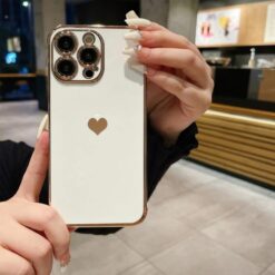 Beyaz Kalp Desenli Parlak Silikon Telefon Kılıfı