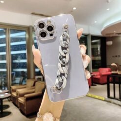 Bilek Geçmeli Zincirli Silikon Telefon Kılıfı